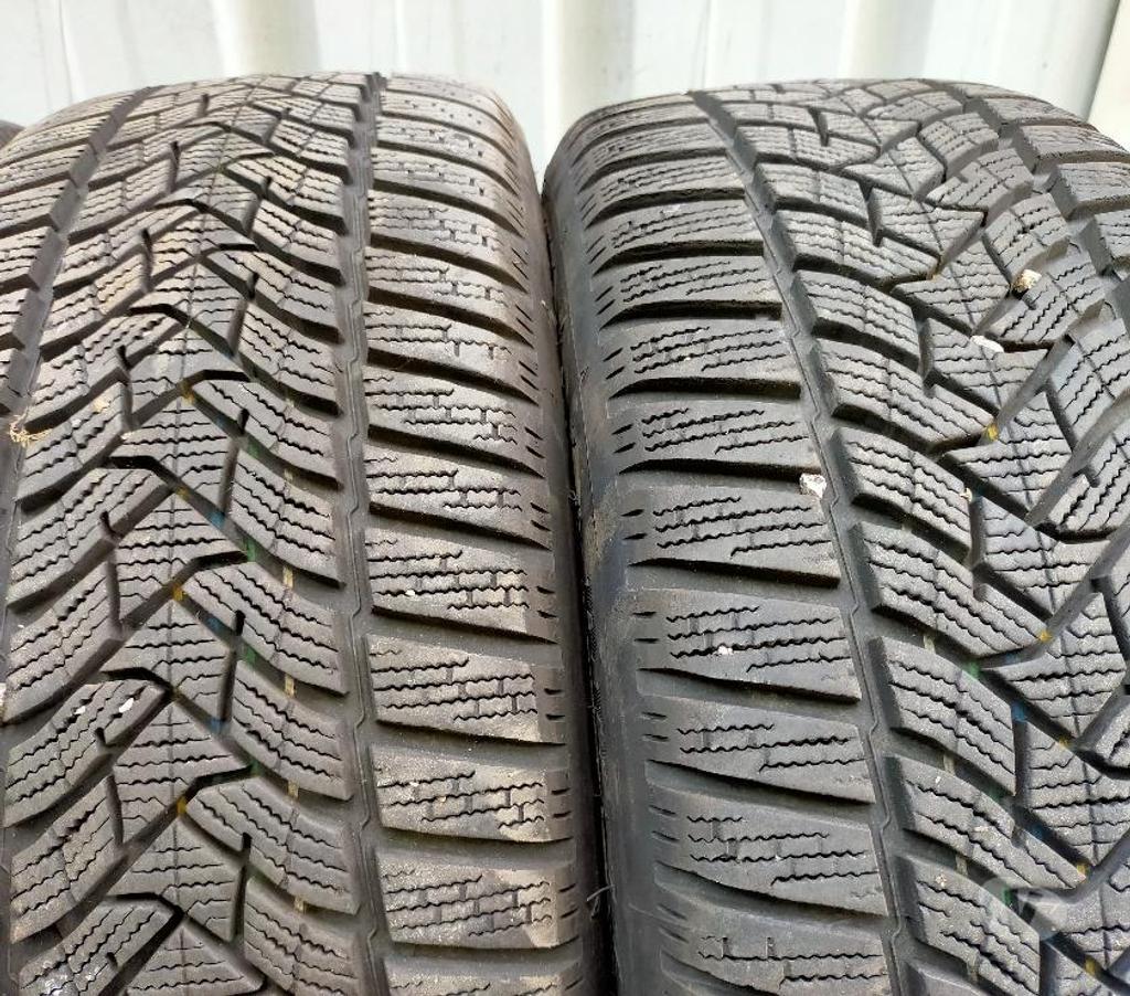 Pièces et services auto Loire St Etienne - Photos Vivastreet 4 roues neige Alu 225 45 17 94V Dunlop Renault Mégane