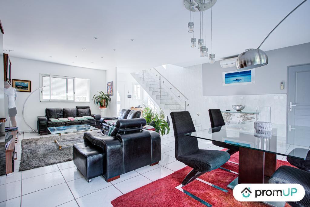Vente Maison Hérault Agde - 34300 - Photos Vivastreet (V6845) Maison contemporaine de 150 m2 à AGDE