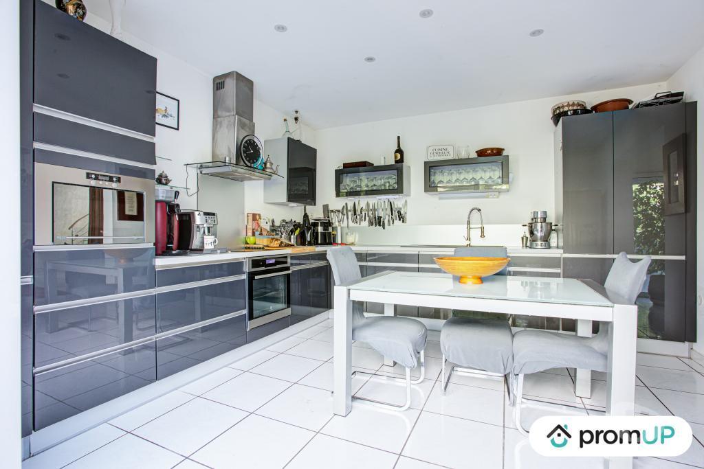 Vente Maison Hérault Agde - 34300 - Photos Vivastreet (V6845) Maison contemporaine de 150 m2 à AGDE