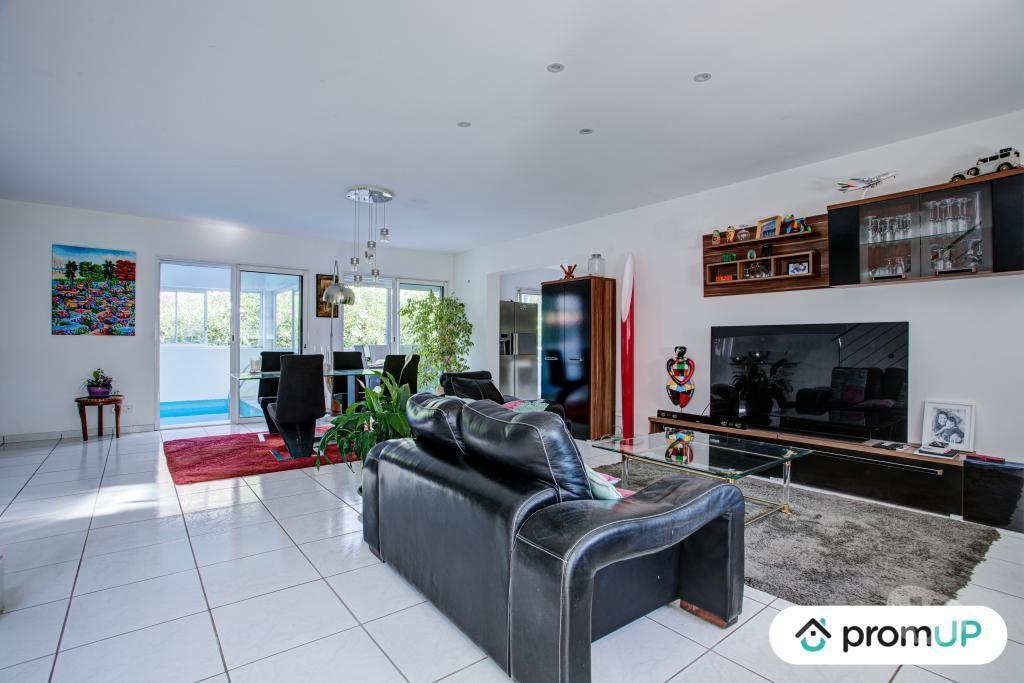 Vente Maison Hérault Agde - 34300 - Photos Vivastreet (V6845) Maison contemporaine de 150 m2 à AGDE