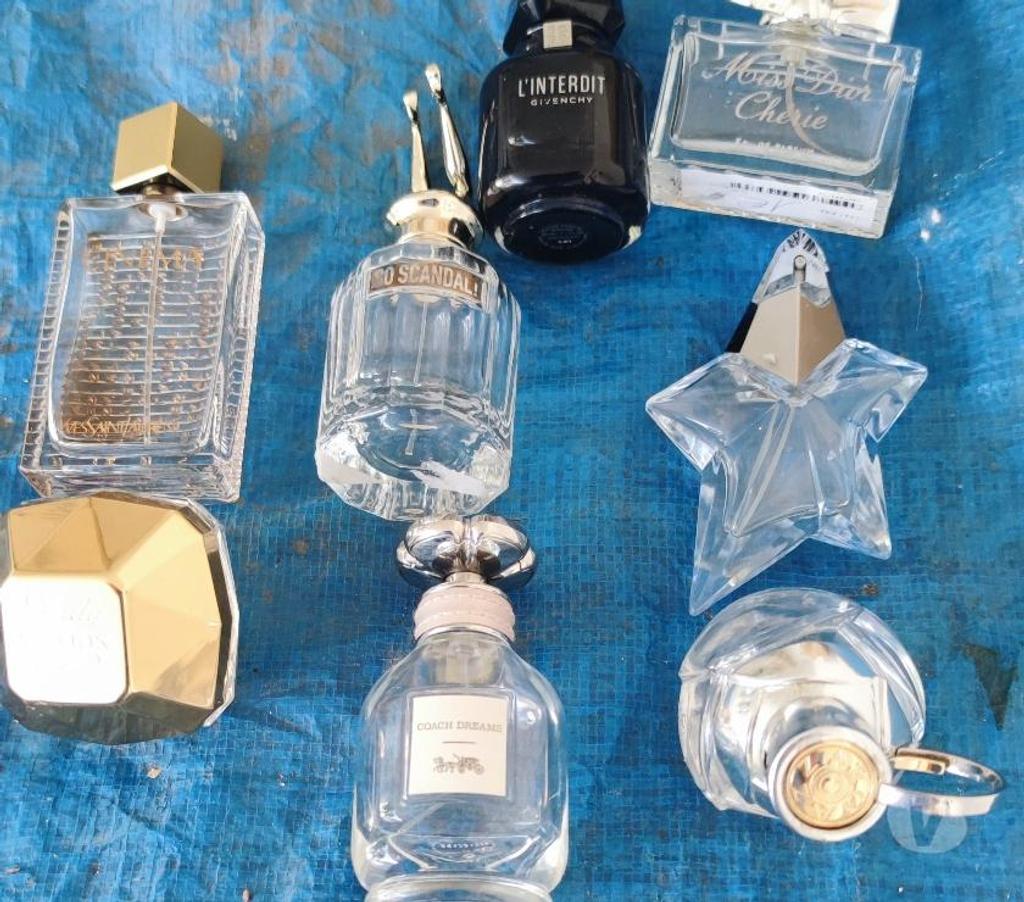 Collection Val-d'Oise Bernes sur Oise - 95340 - Photos Vivastreet Lot De,8 Divers Flacons De Parfum Collection