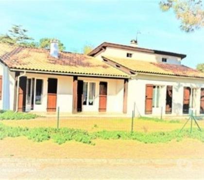 Maison à vendre Biscarrosse Landes - Photos Vivastreet ENSEMBLE CONSTITUE DE 2 VILLAS T 3 DANS QUARTIER CALME