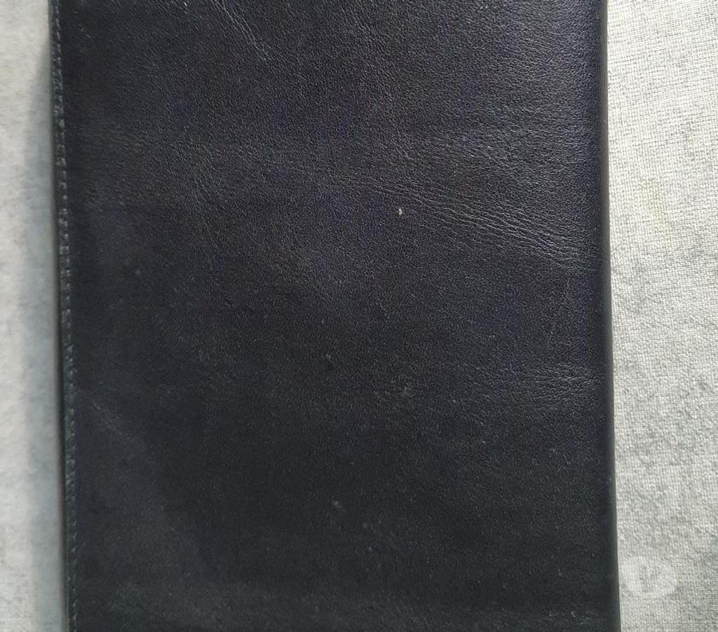 Accessoires - Bagagerie Hauts-de-Seine Nanterre - 92000 - Photos Vivastreet Porte chéquier et porte cartes LE TANNEUR femme