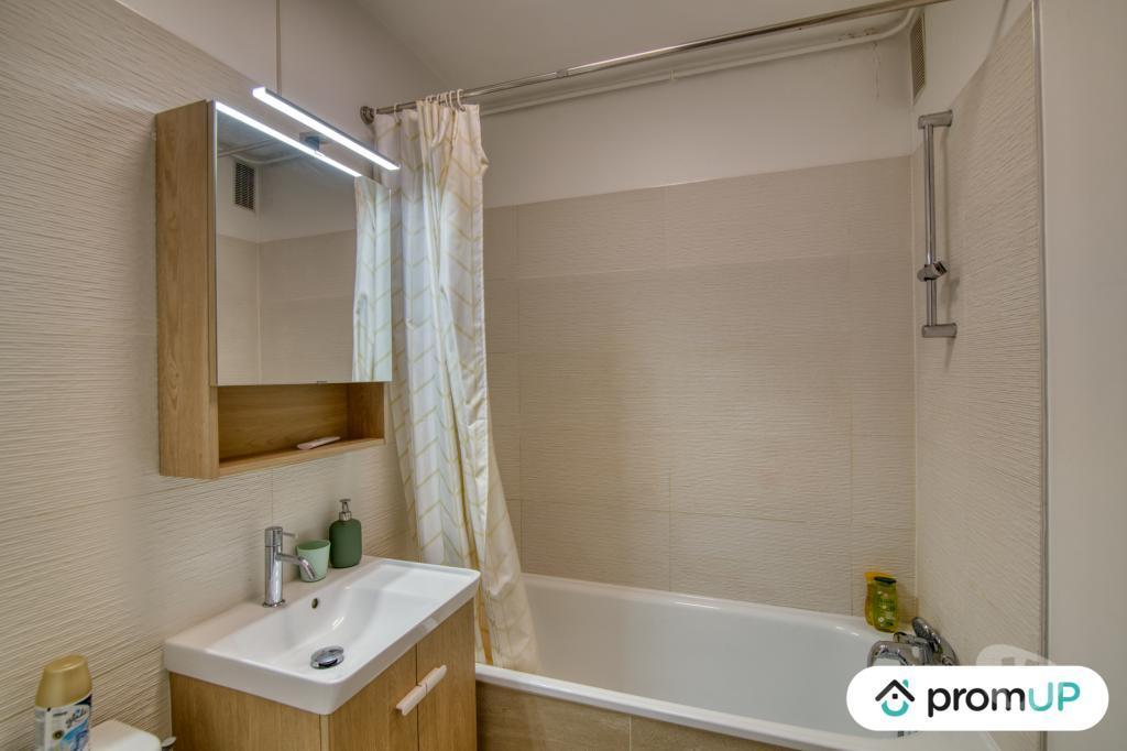 Appartements à vendre Hautes-Pyrénées St Lary Soulan - 65170 - Photos Vivastreet (V6823) Studio de 27 m2 à SAINT-LARY-SOULAN