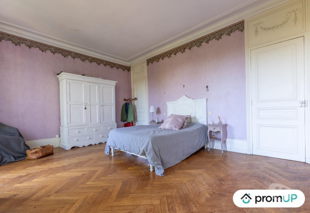 Vente Maison Loire Rive de Gier - 42800 - Photos Vivastreet (V6844) Maison individuelle de 320 m2 à RIVE-DE-GIER
