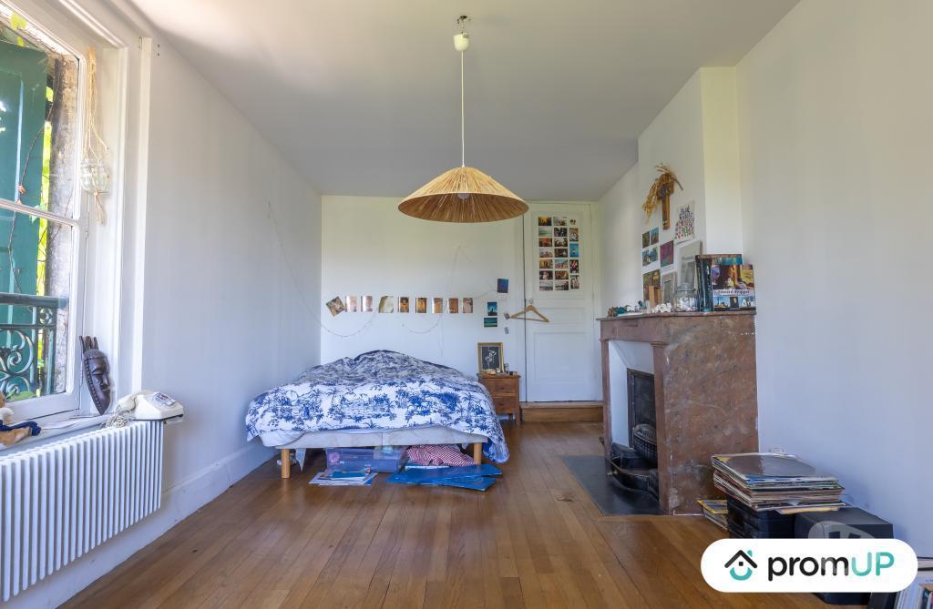 Vente Maison Loire Rive de Gier - 42800 - Photos Vivastreet (V6844) Maison individuelle de 320 m2 à RIVE-DE-GIER