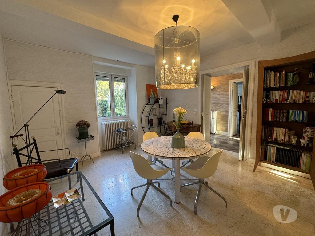 Vente Maison Haute-Garonne Boulogne sur Gesse - 31350 - Photos Vivastreet Hotel particulier sublime dans un bourg active avec jardin et d?