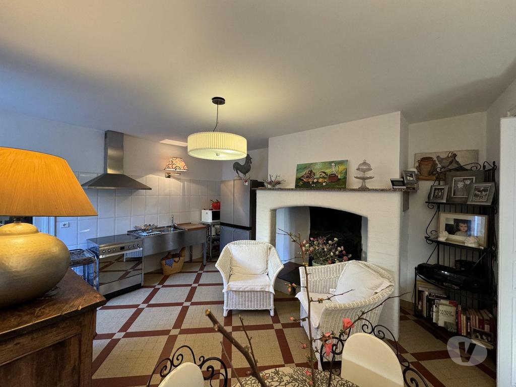 Vente Maison Haute-Garonne Boulogne sur Gesse - 31350 - Photos Vivastreet Hotel particulier sublime dans un bourg active avec jardin et d?