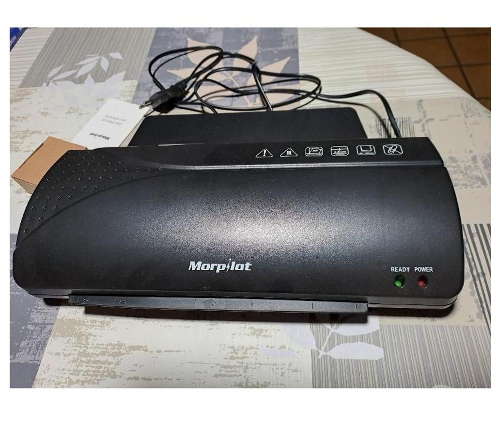  Seine-et-Marne Montceaux les Provins - 77151 - Photos Vivastreet plastifieuse document