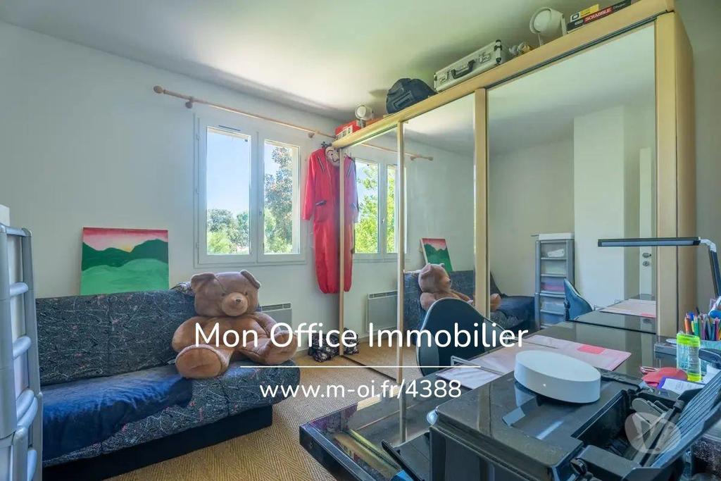 Vente Maison Bouches-du-Rhône Peyrolles en Provence - 13860 - Photos Vivastreet (4388-AUS) Référence : 4388-AUS - Maison familiale 5 pièces à