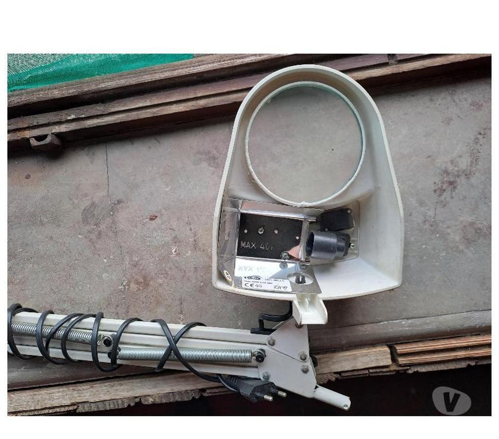 Décoration - art Seine-et-Marne Montceaux les Provins - 77151 - Photos Vivastreet lampe loupe bureau