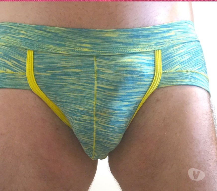 Vêtements occasion Loire-Atlantique Nantes - Photos Vivastreet Différents sous-vêtements homme