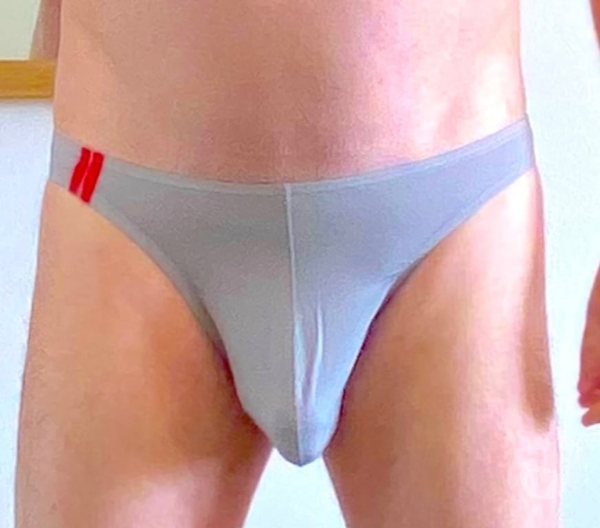 Vêtements occasion Loire-Atlantique Nantes - Photos Vivastreet Différents sous-vêtements homme