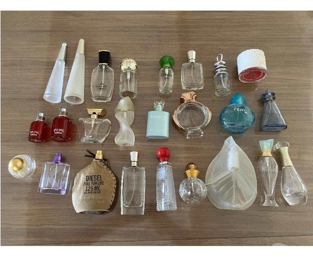 Collection Gard Nimes - Photos Vivastreet Flacons de parfums de collection