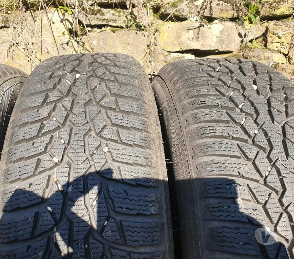 Pièces et services auto Loire St Etienne - Photos Vivastreet 4 roues neige 195 65 15 91T Peugeot Citroen