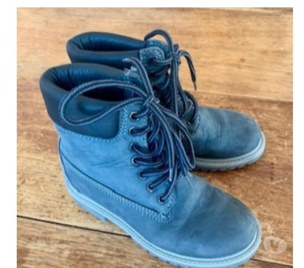 Chaussures Val-de-Marne Villejuif - 94800 - Photos Vivastreet Chaussure de randonnée en cuir pour enfant pointure 31.