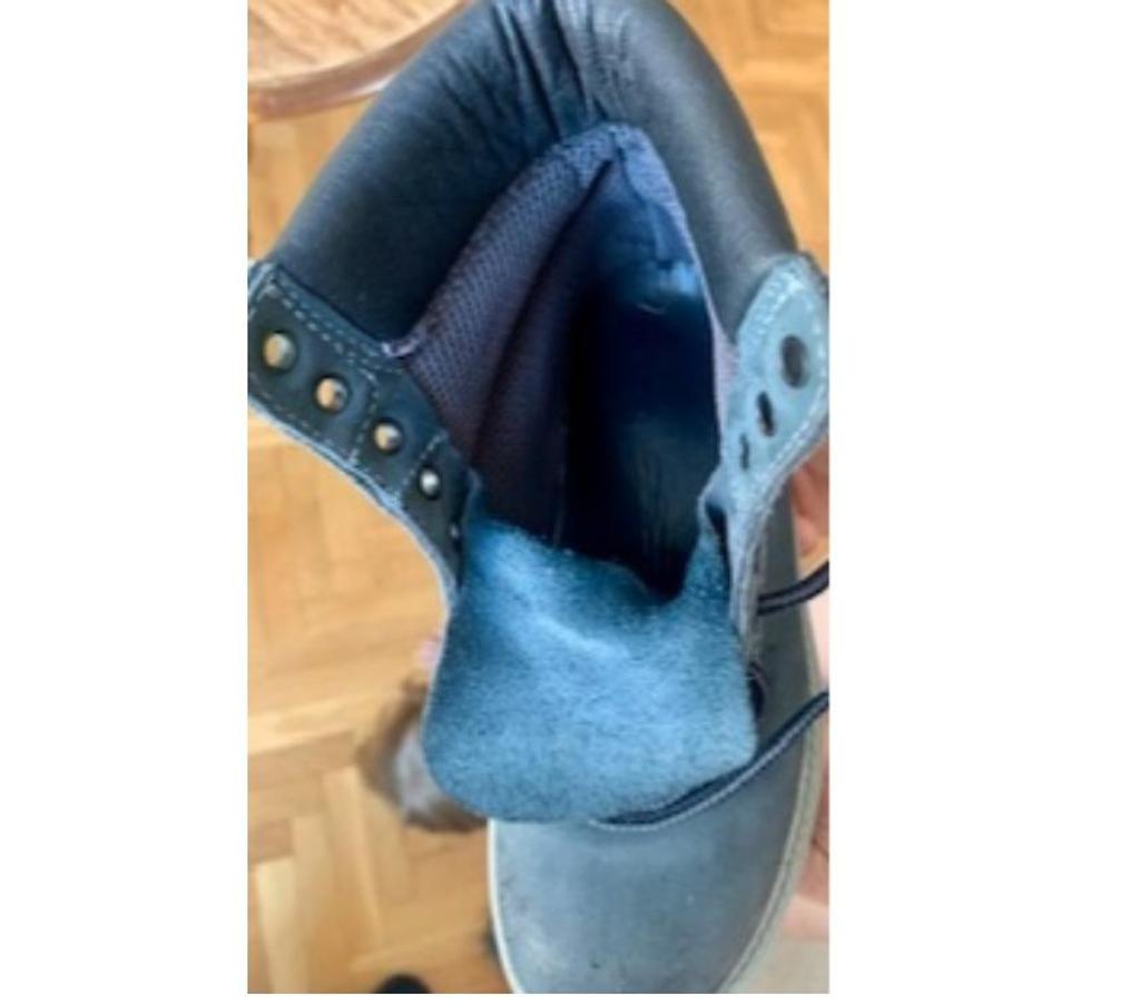 Chaussures Val-de-Marne Villejuif - 94800 - Photos Vivastreet Chaussure de randonnée en cuir pour enfant pointure 31.
