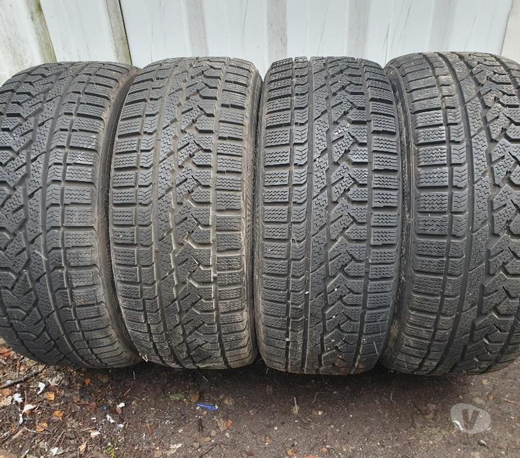 Pièces et services auto Loire St Etienne - Photos Vivastreet 4 pneus 4X4 neige 255 55 18 109H Khumo