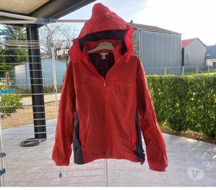Vêtements occasion Athee sur Cher Indre-et-Loire - Photos Vivastreet Veste coupe vent impermeables taille 14 ANS