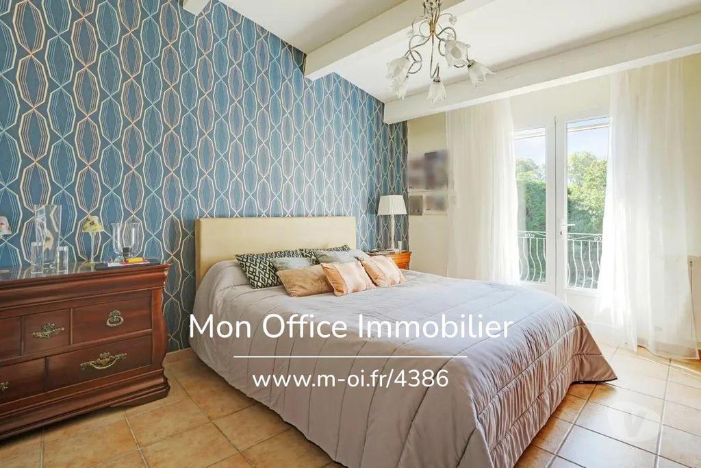 Vente Maison Bouches-du-Rhône Marignane - 13700 - Photos Vivastreet (4612-SCA) Référence : 4612-SCA - Maison 5 pièce(s) à...