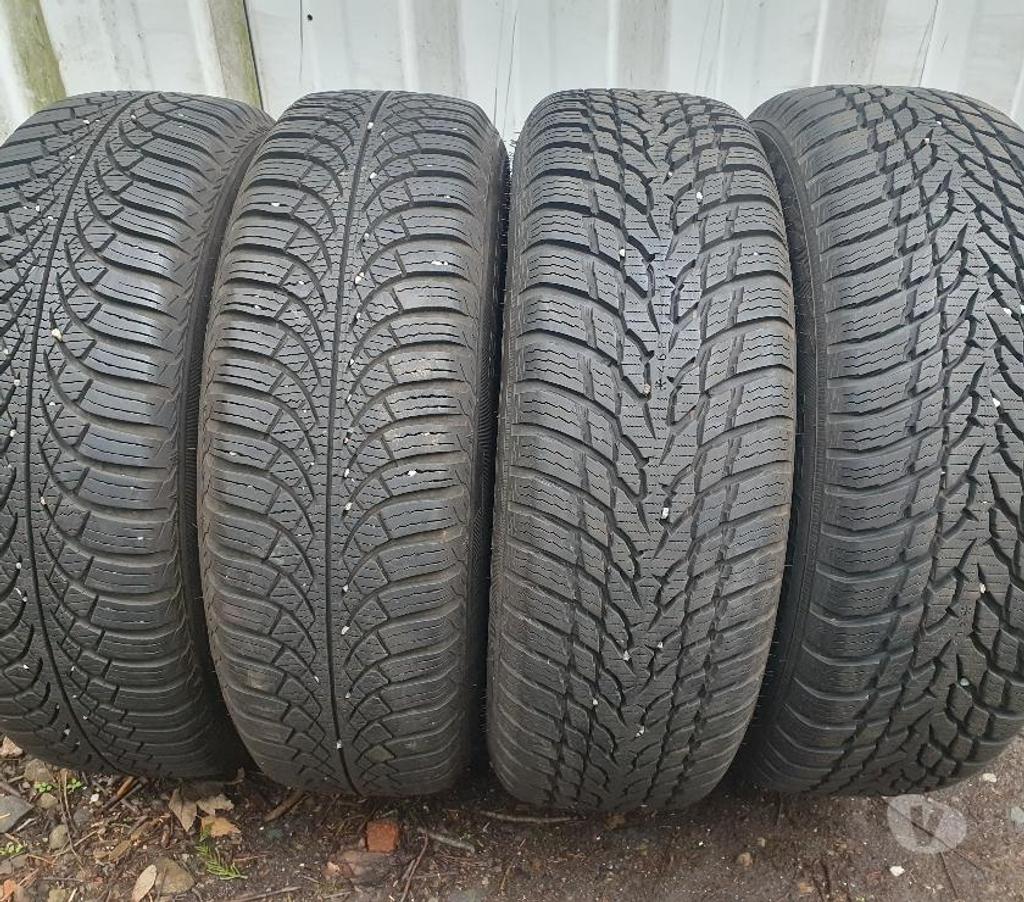 Pièces et services auto Loire St Etienne - Photos Vivastreet 4 roues neige 185 65 15 88T Citroen C3 ou Peugeot TBE