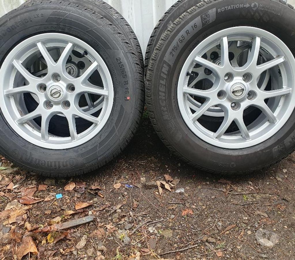 Pièces et services auto Loire St Etienne - Photos Vivastreet 4 roues Alu neige Nissan Qashqai 215 65 16 98H