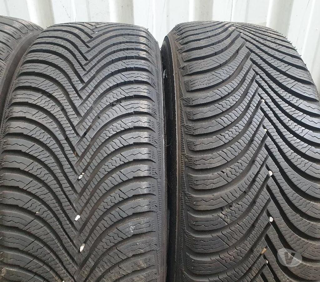 Pièces et services auto Loire St Etienne - Photos Vivastreet 4 roues aluminium neige en 20555 R17 95V, ou 205 55 17 95V