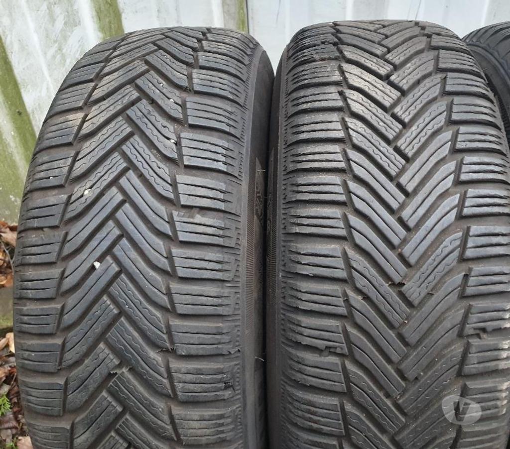 Pièces et services auto Loire St Etienne - Photos Vivastreet 4 roues neige Renault Megane 195 65 15 91T