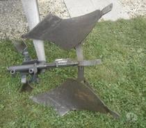 charrue brabant 14 de tour staub moitié prix