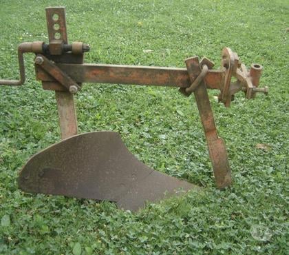 Bricolage - Jardin - Outillage Chevigny St Sauveur Côte-d'Or - Photos Vivastreet charrue toute marque iséki honda staub etc..