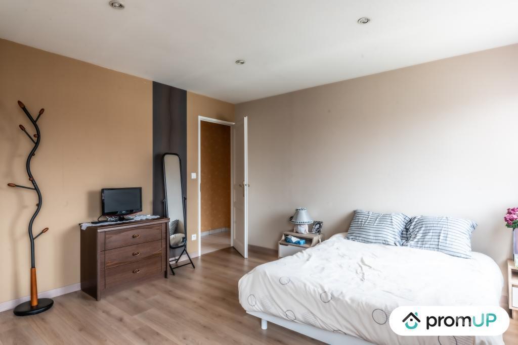 Vente Maison Nièvre La Charite sur Loire - 58400 - Photos Vivastreet (V4883) Maison cossue 151 m² avec piscine
