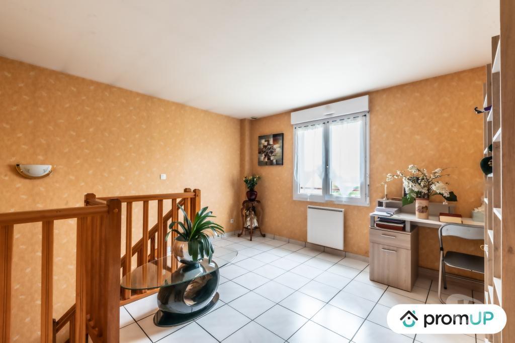 Vente Maison Nièvre La Charite sur Loire - 58400 - Photos Vivastreet (V4883) Maison cossue 151 m² avec piscine