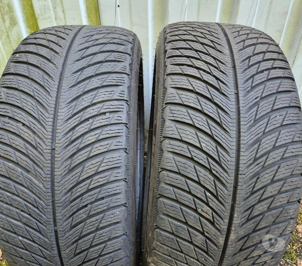 Pièces et services auto Loire St Etienne - Photos Vivastreet 2 pneus neige 225 40 18 92V Michelin Alpin