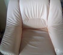 canapé et ses deux fauteuils