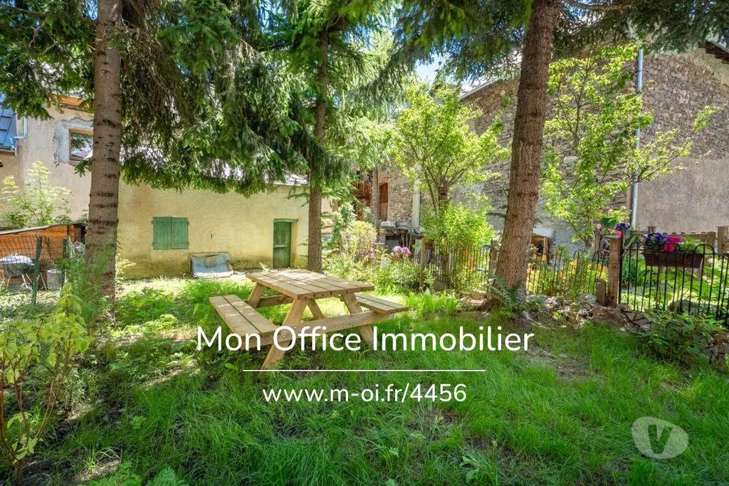 Appartements à vendre Hautes-Alpes Le Monetier les Bains - 05220 - Photos Vivastreet (4456-MBE.) Référence : 4456-MBE. - Appartement 4 pièce(s) +...