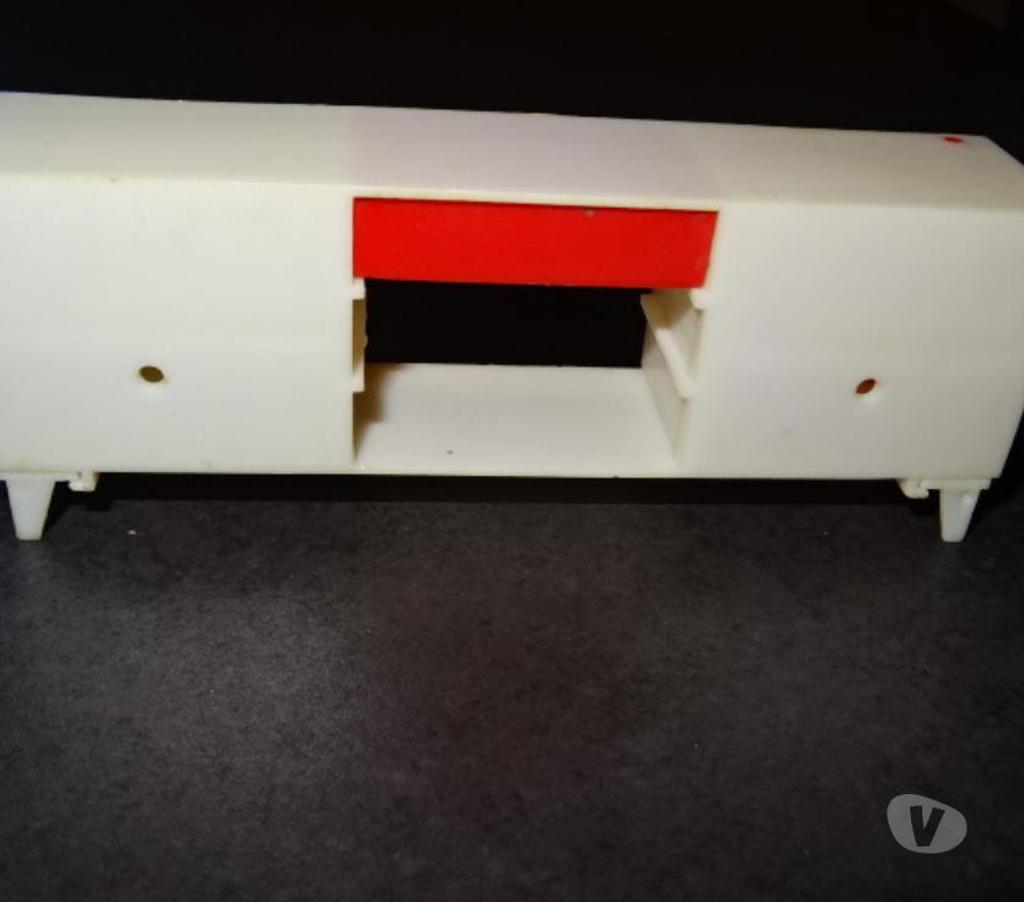 Jeux - Jouets Manche Le Teilleul - 50640 - Photos Vivastreet 2 petits meuble playmobil et un fauteuil