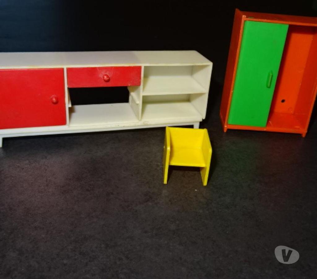 Jeux - Jouets Manche Le Teilleul - 50640 - Photos Vivastreet 2 petits meuble playmobil et un fauteuil