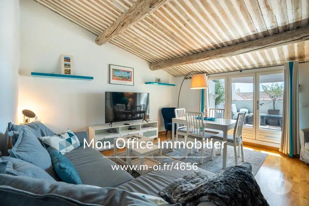 Appartements à vendre Bouches-du-Rhône Aix en Provence - Photos Vivastreet (4656-ETH) Référence : 4656-ETH - Exclusivité - Appartement -...