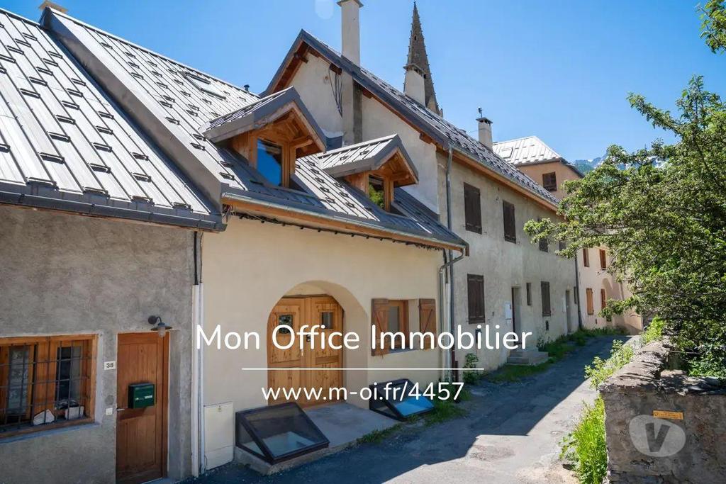Appartements à vendre Hautes-Alpes Le Monetier les Bains - 05220 - Photos Vivastreet (4457-MBE) Référence : 4457-MBE - Appartement Triplex - 5...