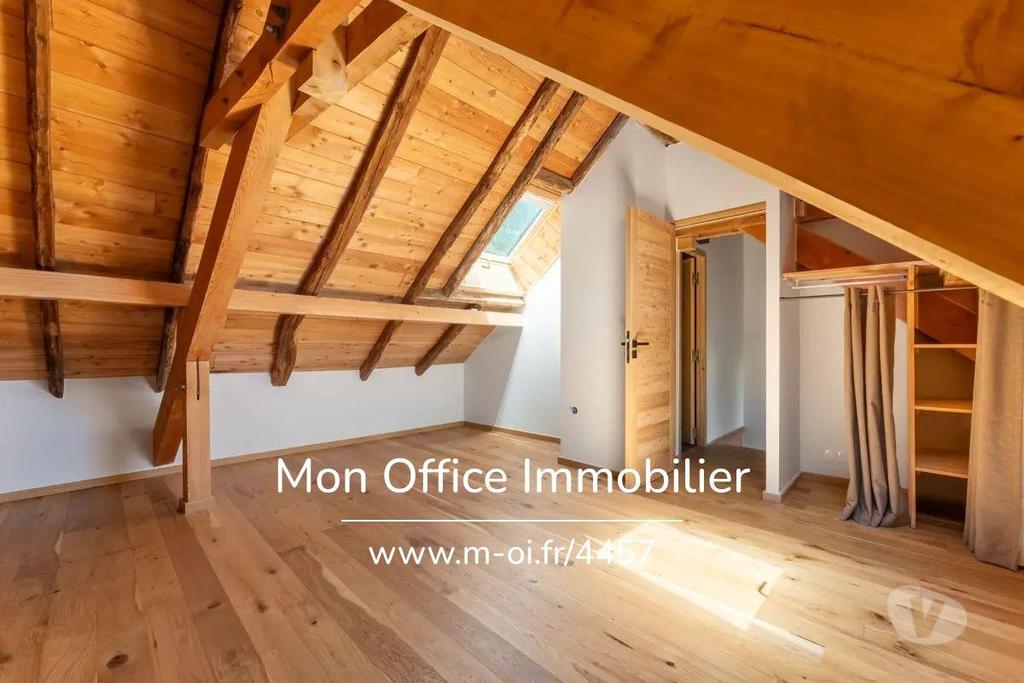 Appartements à vendre Hautes-Alpes Le Monetier les Bains - 05220 - Photos Vivastreet (4457-MBE) Référence : 4457-MBE - Appartement Triplex - 5...