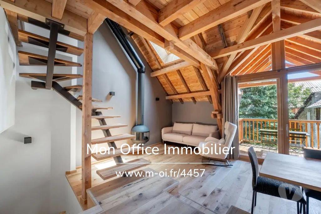 Appartements à vendre Hautes-Alpes Le Monetier les Bains - 05220 - Photos Vivastreet (4457-MBE) Référence : 4457-MBE - Appartement Triplex - 5...
