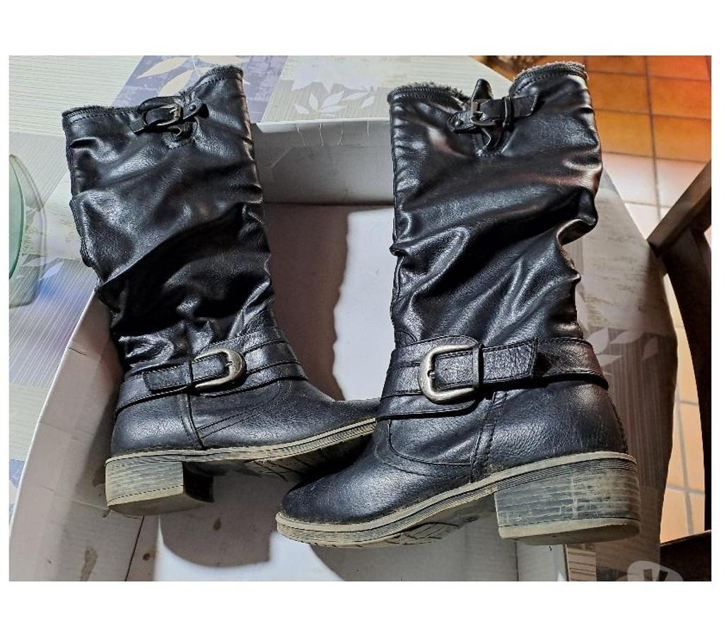 Chaussures Seine-et-Marne Montceaux les Provins - 77151 - Photos Vivastreet botte pour femme