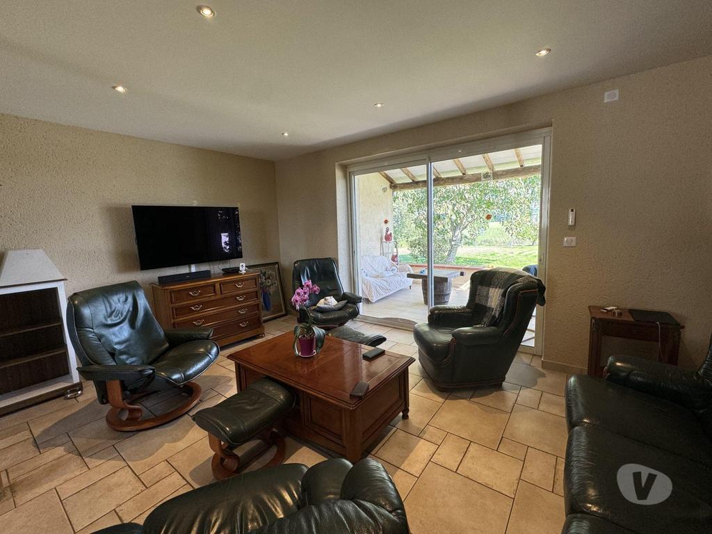 Vente Maison Gers Masseube - 32140 - Photos Vivastreet Charmante maison de campagne avec vue sur les Pyrénées, piscin