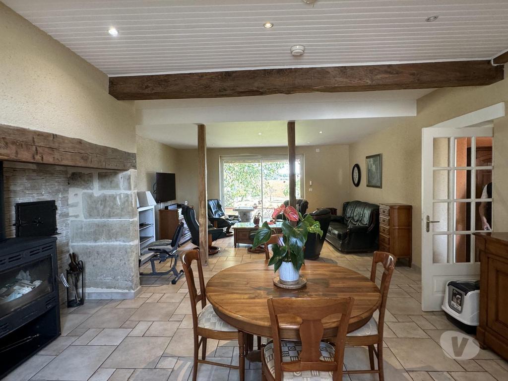 Vente Maison Gers Masseube - 32140 - Photos Vivastreet Charmante maison de campagne avec vue sur les Pyrénées, piscin