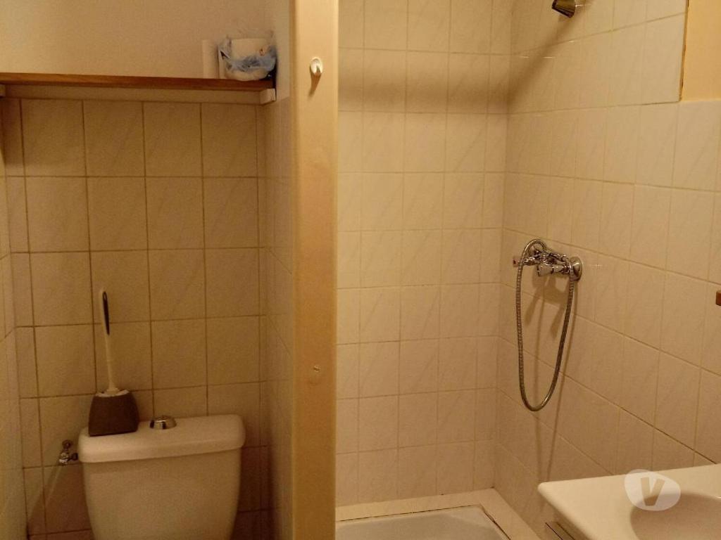 Location appartement Gard Pont St Esprit - 30130 - Photos Vivastreet (1236_2111_vs) Appartement T1 Studio