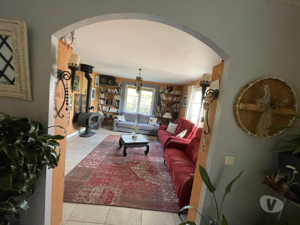Vente Maison Hautes-Pyrénées Castelnau Magnoac - 65230 - Photos Vivastreet Belle maison avec son parc aménagé, piscine sur 1.35 Hect