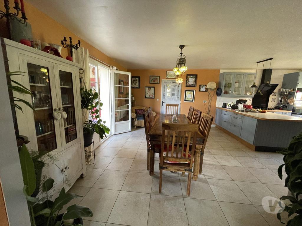 Vente Maison Hautes-Pyrénées Castelnau Magnoac - 65230 - Photos Vivastreet Belle maison avec son parc aménagé, piscine sur 1.35 Hect