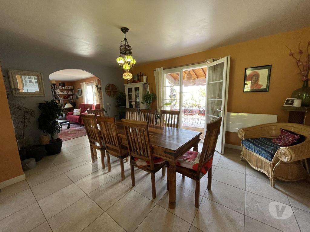 Vente Maison Hautes-Pyrénées Castelnau Magnoac - 65230 - Photos Vivastreet Belle maison avec son parc aménagé, piscine sur 1.35 Hect