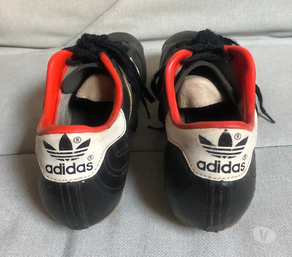 Matériel de sport Nord Wasquehal - 59290 - Photos Vivastreet Chaussures à crampon adidas