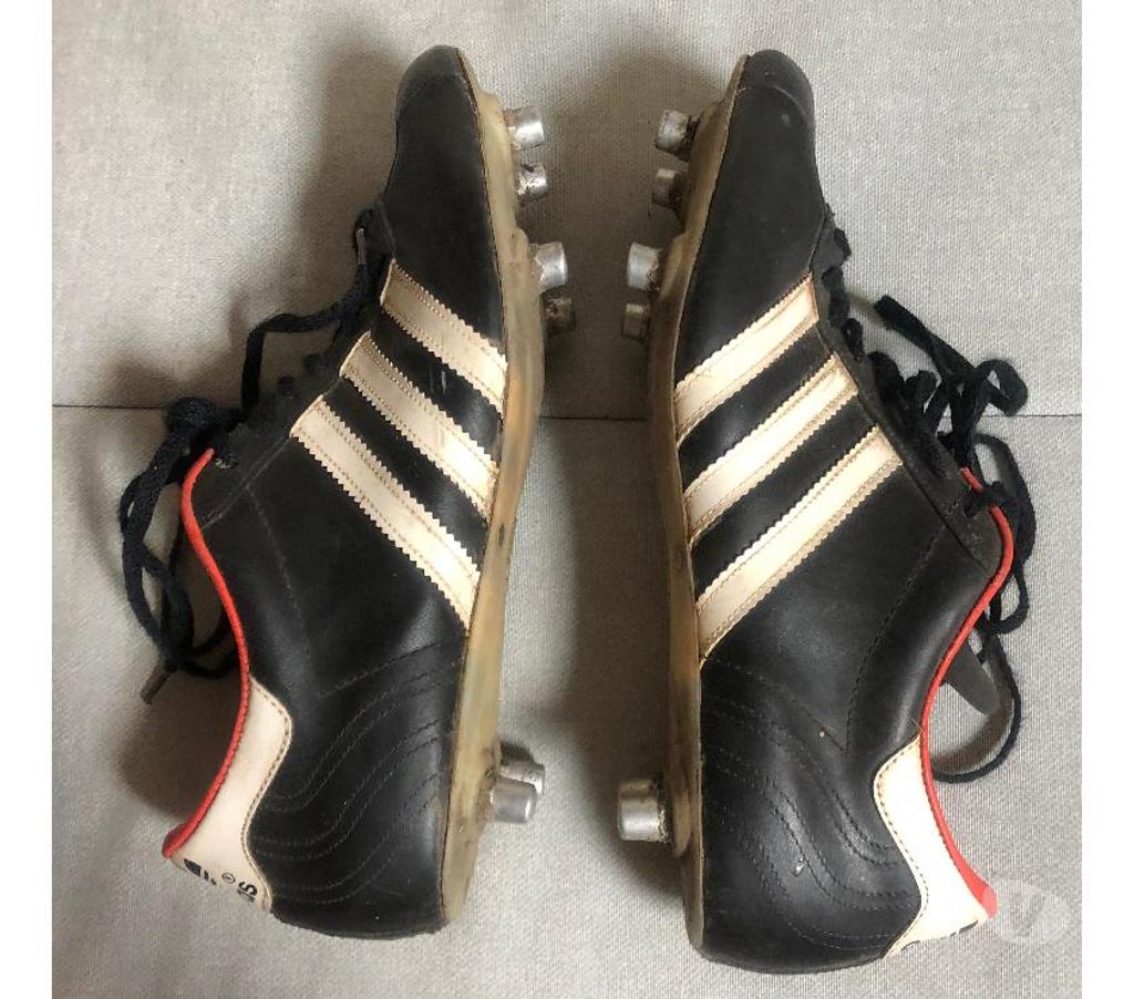 Matériel de sport Nord Wasquehal - 59290 - Photos Vivastreet Chaussures à crampon adidas